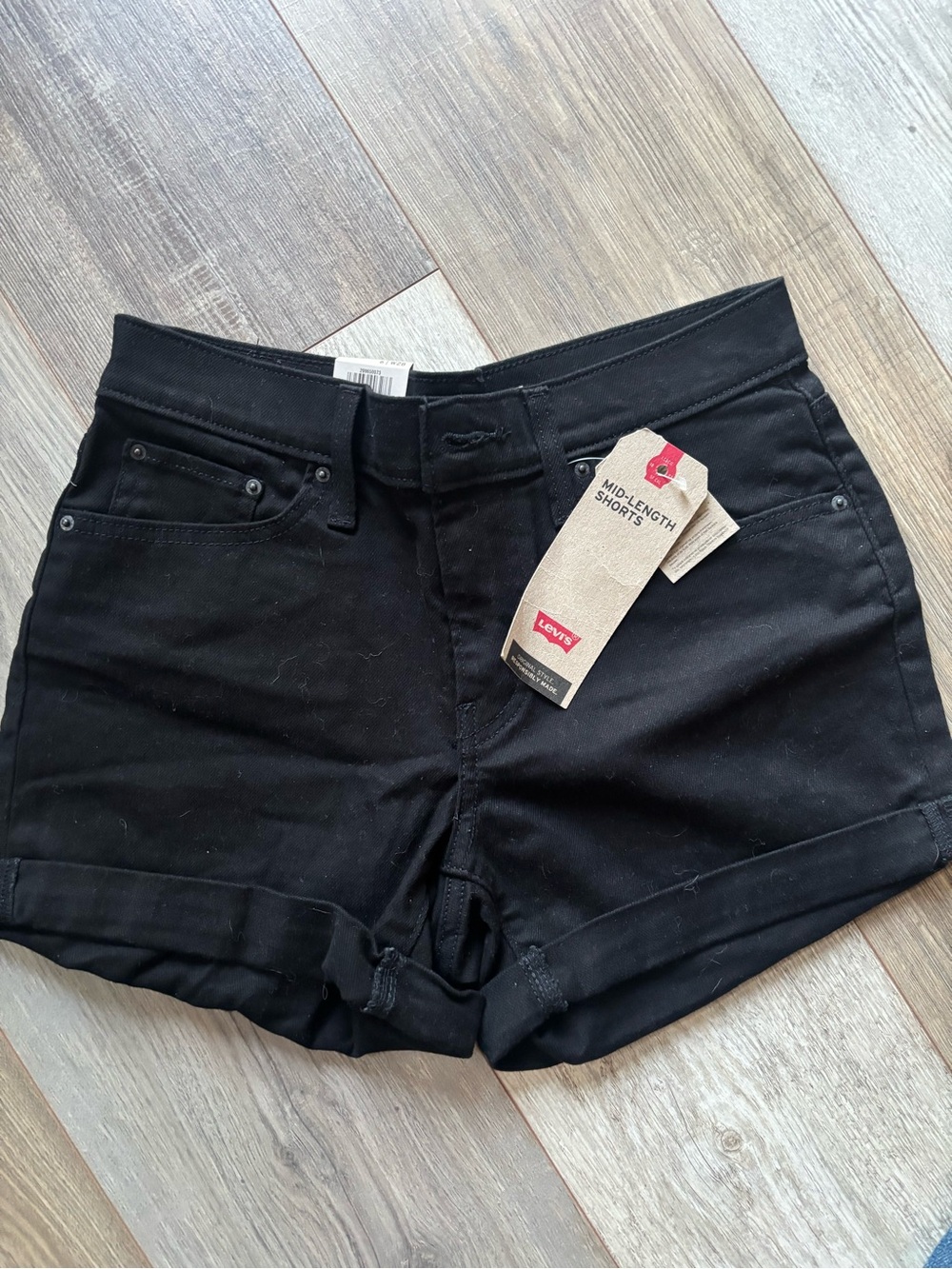 Levi's Black Women's Midrise Jean Shorts